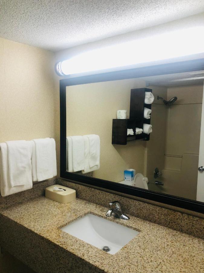 Quail Inn And Suites - Myrtle Beach Eksteriør bilde